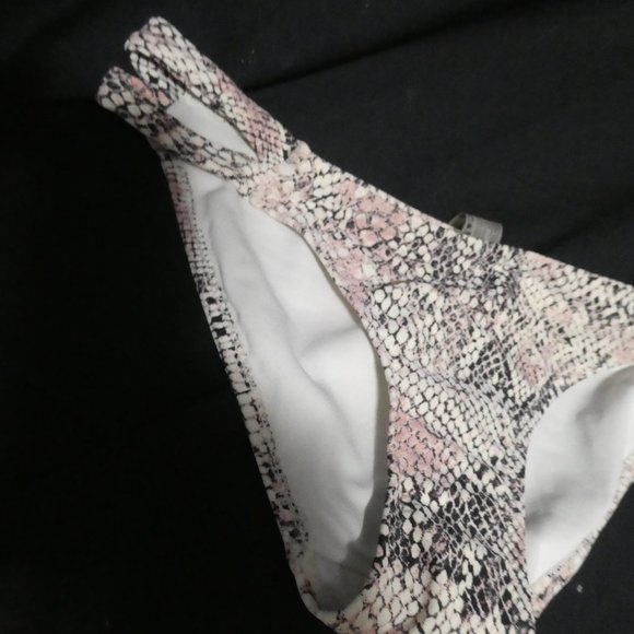 DYNAMITE | small | snake print bikini bottoms | BNWOT - Picture 6 of 13